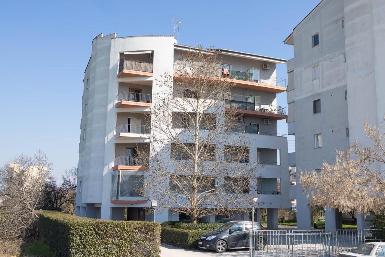 Elia Mini Suites 6 Larissa Exterior photo
